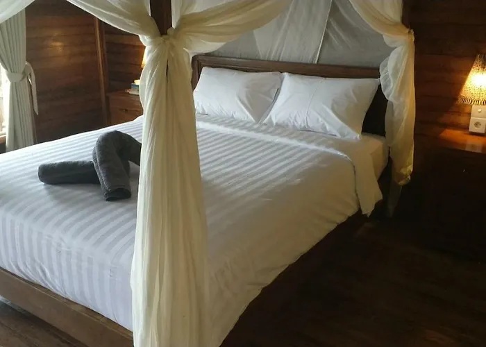 Ampel Hill Homestay ホリデーパーク ヌサペニダ